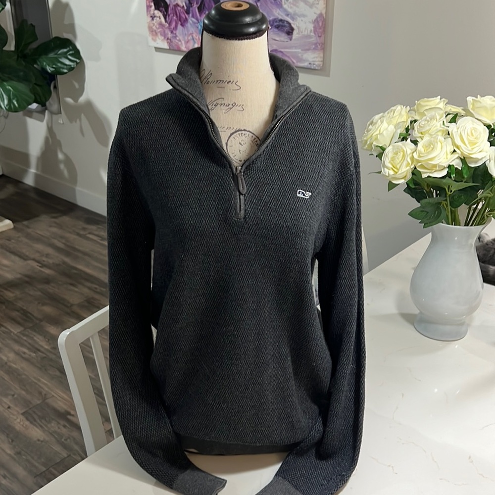 Vineyard Vines pullover